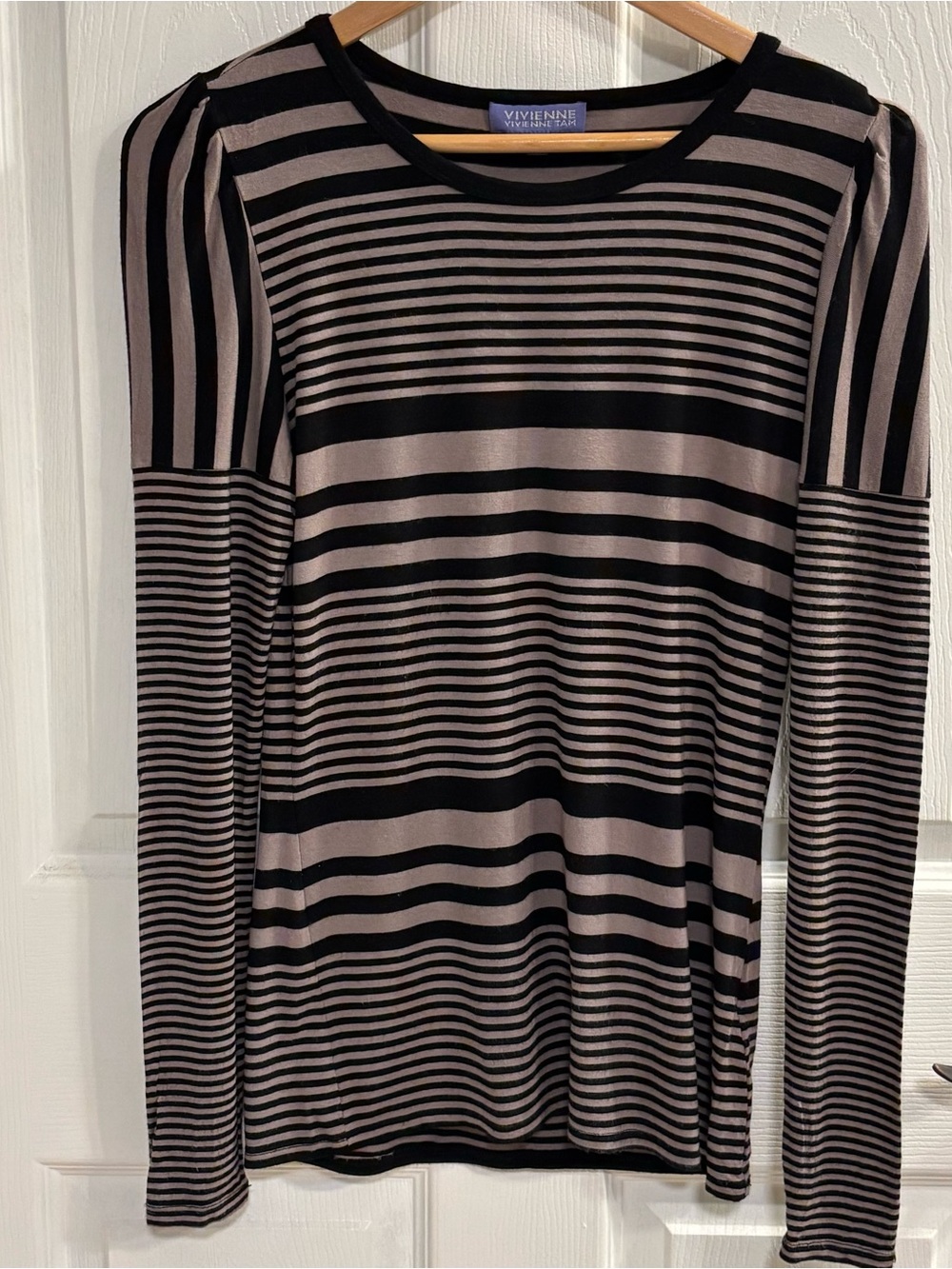Vivienne Tam Y2K Striped Knit Top Womens 4 Black Gray Long Sleeve LN